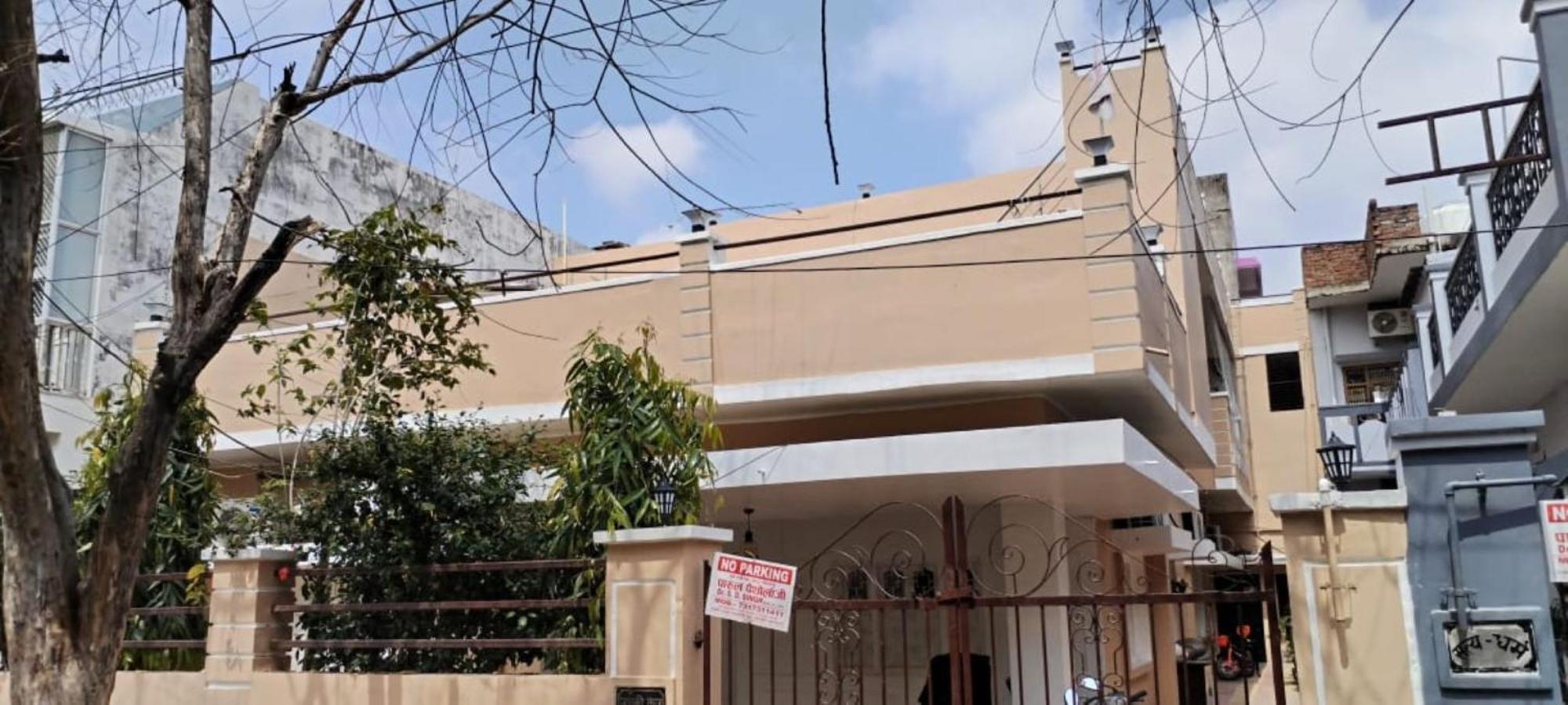 Janki Kunj Varanasi- 3 Room Home Bagian luar foto
